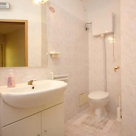 2470a Appartement Vis